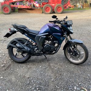Yamaha FZ v2 2016 - Image 3