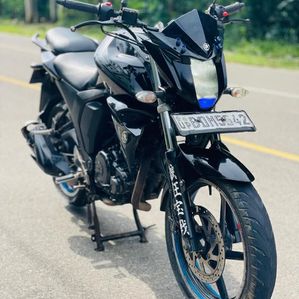 Yamaha FZ V2 2015 - Image 2