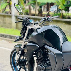 Yamaha FZ V2 2015 - Image 3