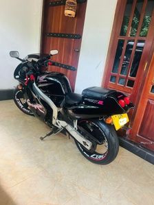 Honda CBR250R 2008