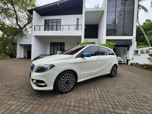 Mercedes Benz B250e 2015