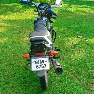 Bajaj CT100 100 2025 - Image 3