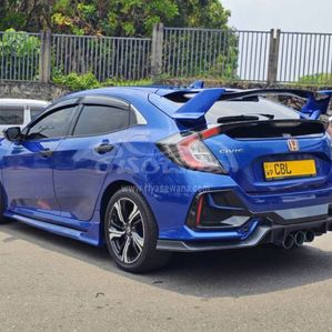 Honda Civic 2018 - Image 3