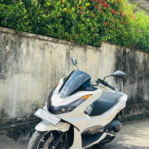 Honda PCX 2023 - Image 2