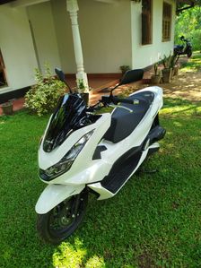 Honda PCX 2024