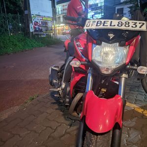 Yamaha FZ 2016 - Image 2