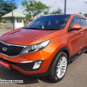 Kia Sportage Orange Package 2011 - Image 2