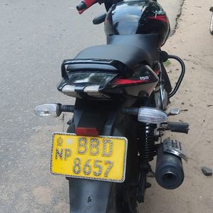 Bajaj Pulsar 150 2015 - Image 2