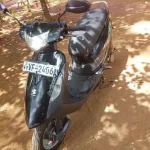 Bajaj Kristal 2010 - Image 2