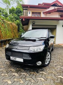 Mitsubishi Outlander 2013