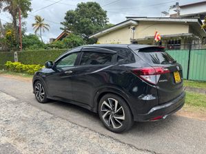 Honda Vezel RS Sensing 2017