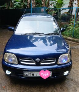 Nissan March 2000