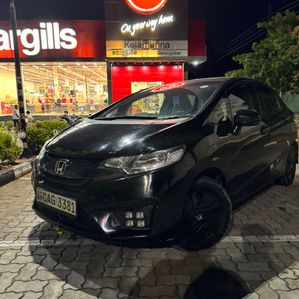 Honda Fit GP5 2014 - Image 2