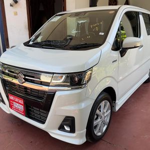 Suzuki Wagon R Custom Zx 2023 - Image 3