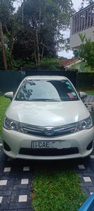 Toyota Axio Hybrid G Grade 2014