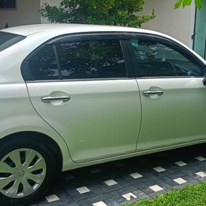 Toyota Axio Hybrid G Grade 2014 - Image 3