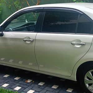 Toyota Axio Hybrid G Grade 2014 - Image 4