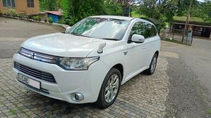 Mitsubishi Outlander 2014