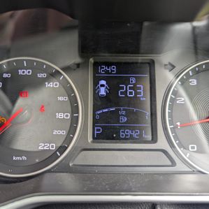 MG ZS 2021 - Image 4