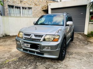 Mitsubishi Pajero 1999 v75