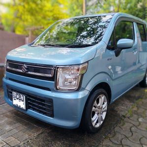 Suzuki Wagon R FX Safety Edition 2017 - Image 2