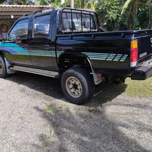 Nissan Double cab D21 1995 - Image 3