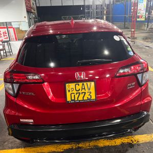 Honda Vezel RS Sensing 2017 - Image 3
