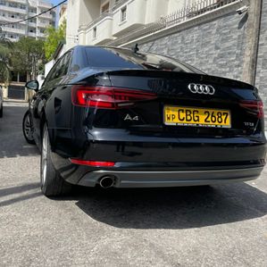 Audi A4 S Line 2018 - Image 2