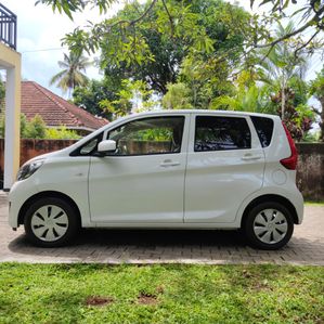 Mitsubishi eK Wagon 2017 - Image 2