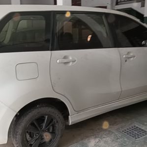 Toyota Avanza 2012 - Image 2