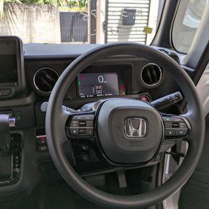 Honda N-Box (Spacia) Custom 2025 - Image 3