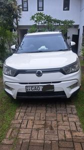 Ssang Yong Tivoli 2015