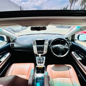 Toyota Harrier Limited Edition 2011 - Image 3