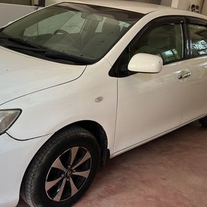 Toyota Axio X Grade 2008 - Image 3