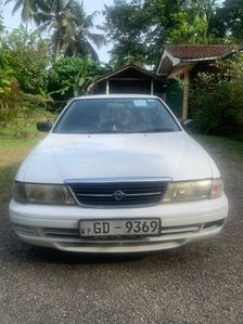 Nissan Sunny FB 14 1998