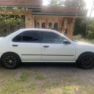 Nissan Sunny FB 14 1998 - Image 4