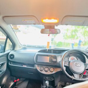 Toyota Vitz 2017 - Image 4