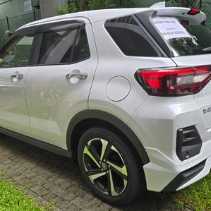 Toyota Raize Z GRADE HYBRID 2024 - Image 3