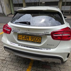 Mercedes Benz GLA 220 4Matic 2015 - Image 3