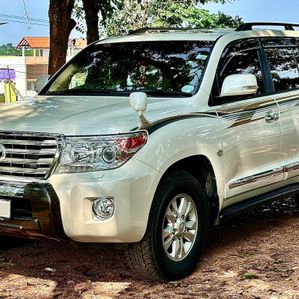 Toyota Land Cruiser Sahara V8 2015 - Image 4