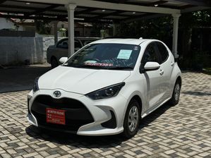 Toyota Yaris X Push start 2023