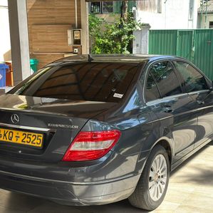 Mercedes Benz C180 2009 - Image 2