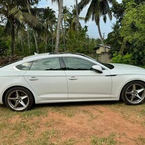 Audi A5 2018 - Image 2