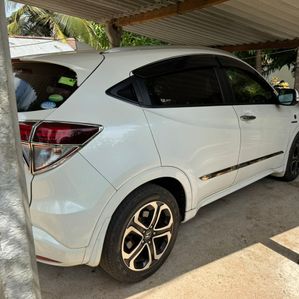 Honda Vezel 2014 - Image 2