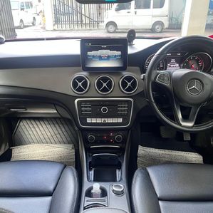 Mercedes Benz GLA 180 2018 - Image 3