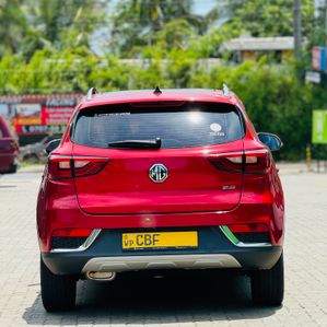 MG ZS Essence 2018 - Image 2