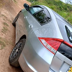 Honda Insight Hybrid 2009 - Image 3