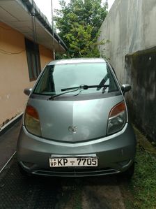 Tata Nano Lx 2011