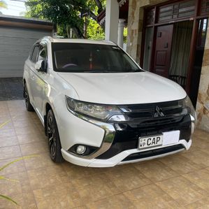 Mitsubishi Outlander 2015 - Image 2