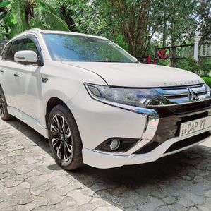 Mitsubishi Outlander 2015 - Image 4